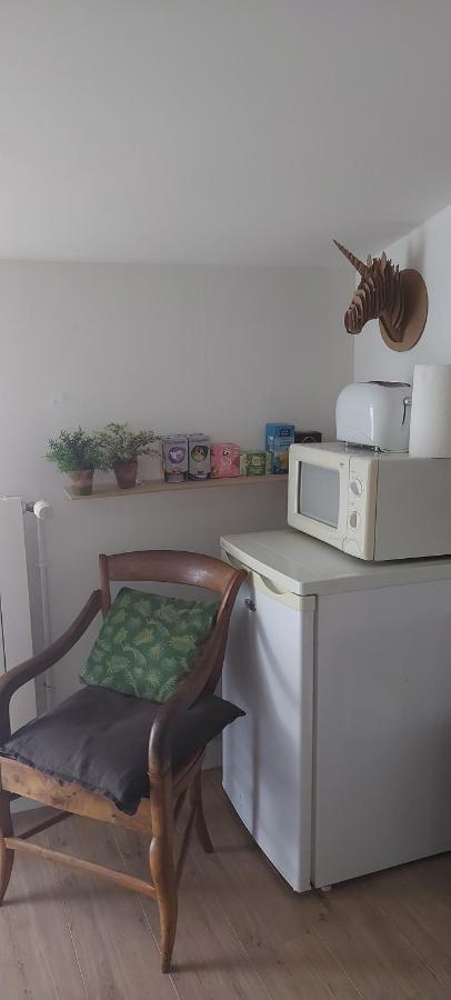 Chez Margarett Apartment Роаян Екстериор снимка